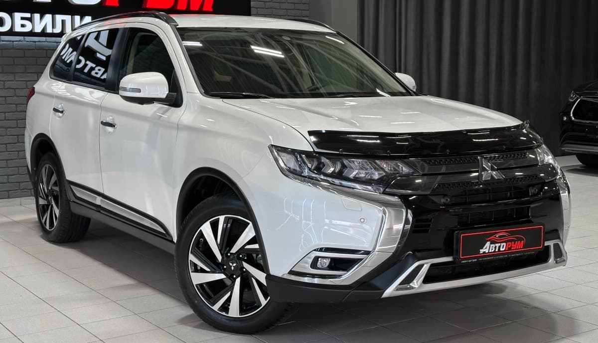 Mitsubishi Outlander - 5